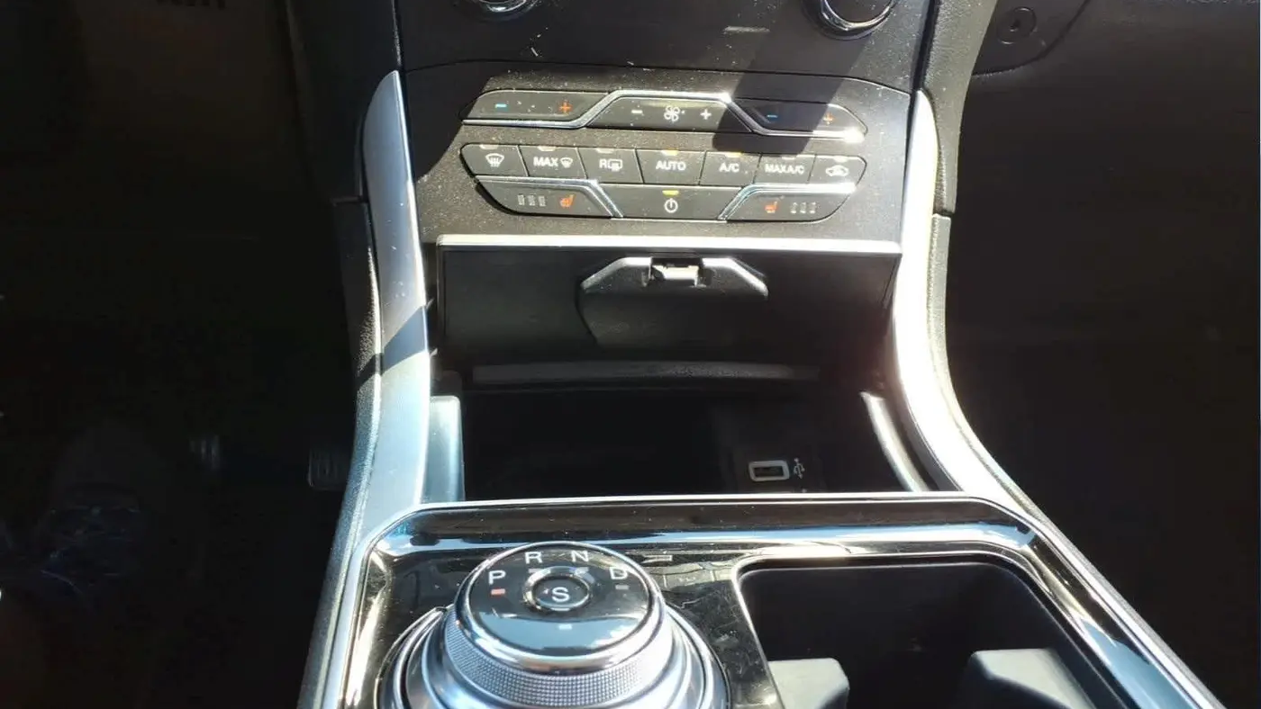 2020 Ford Edge ST Line