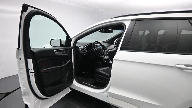 2020 Ford Edge ST Line