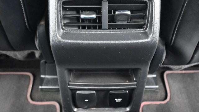 2020 Ford Edge ST Line