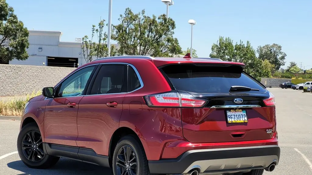 2019 Ford Edge SEL