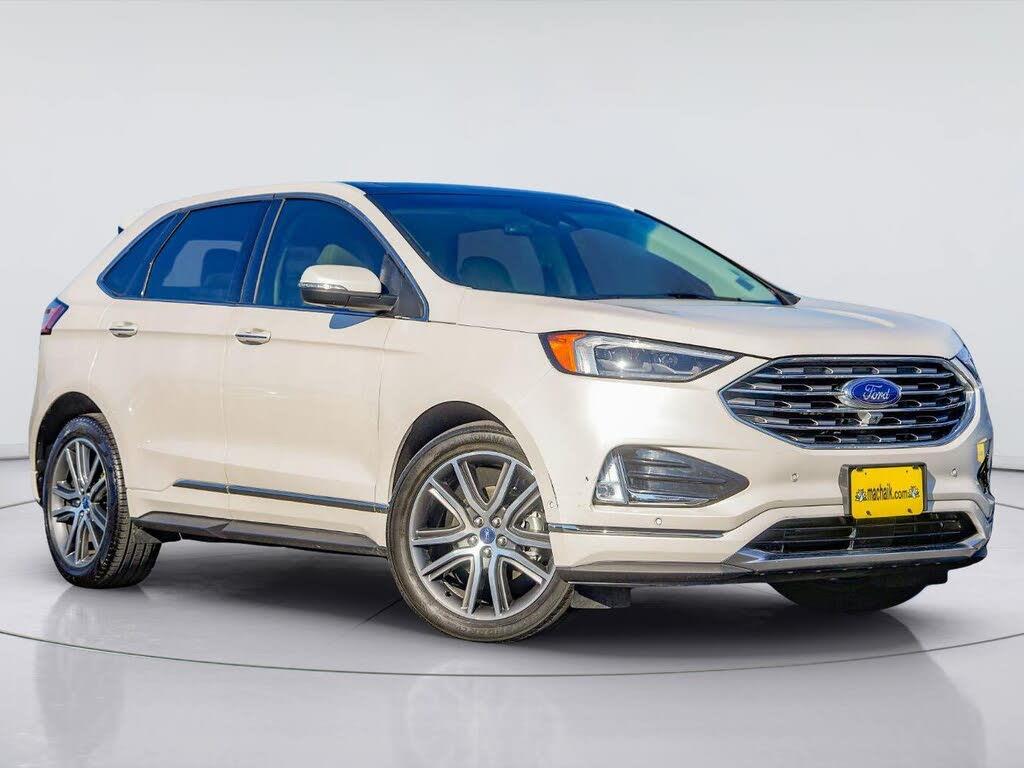 2019 Ford Edge