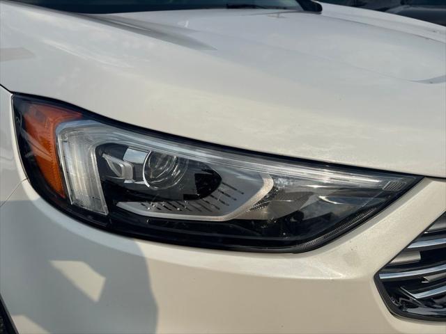 2020 Ford Edge - $19,199