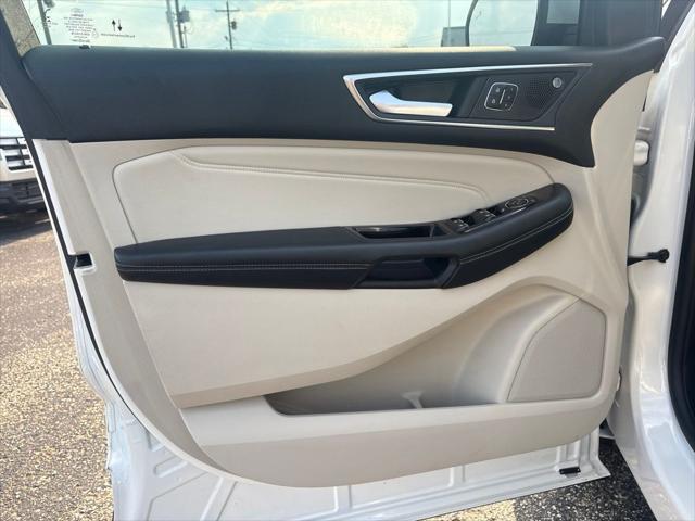 2020 Ford Edge - $19,199