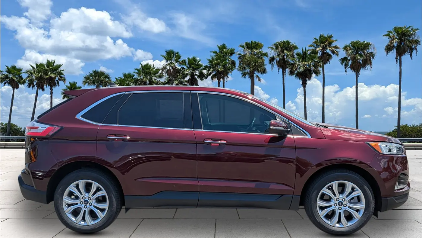 2021 Ford Edge Titanium