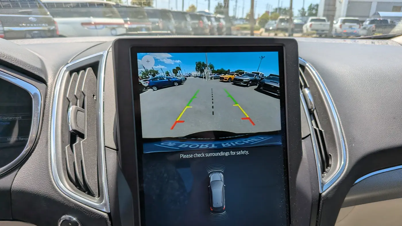 2021 Ford Edge Titanium
