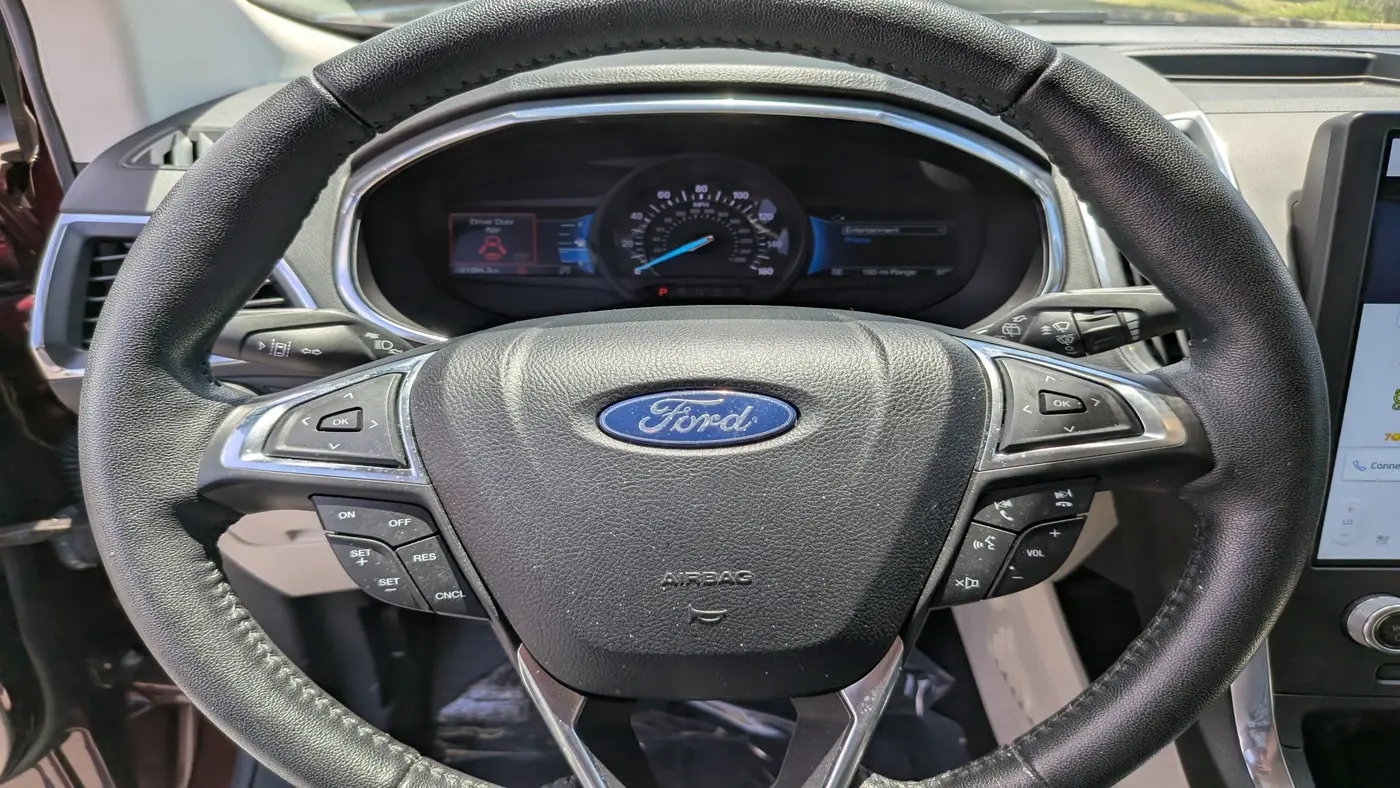 2021 Ford Edge Titanium