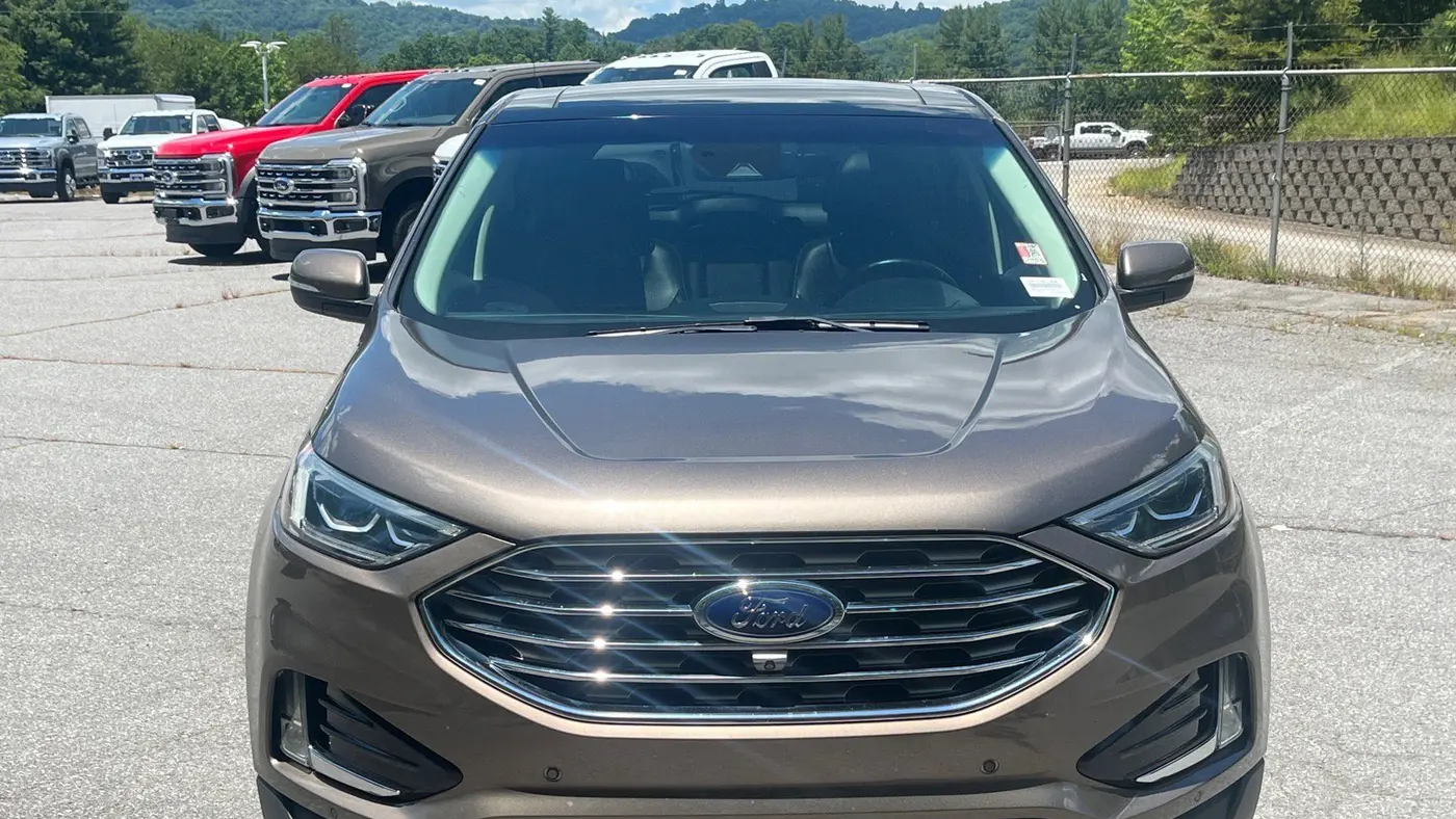 2019 Ford Edge Titanium