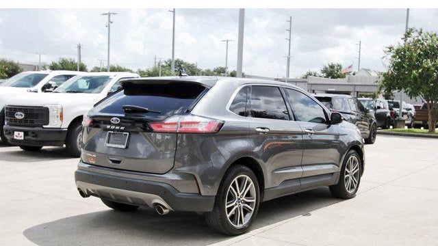 2021 Ford Edge Titanium