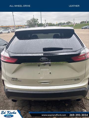 2019 Ford Edge Titanium — photo 1 of 1