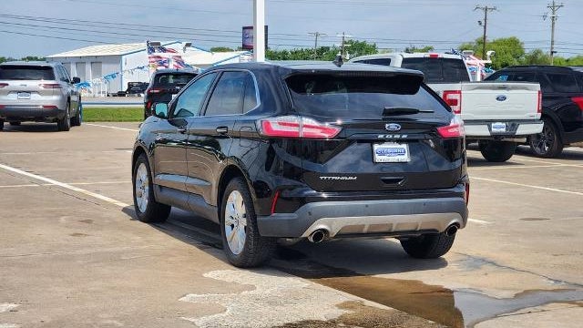 2021 Ford Edge Titanium