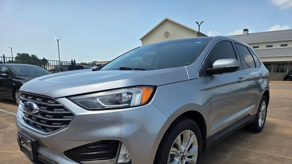 Preowned 2020 Ford Edge Titanium for Sale