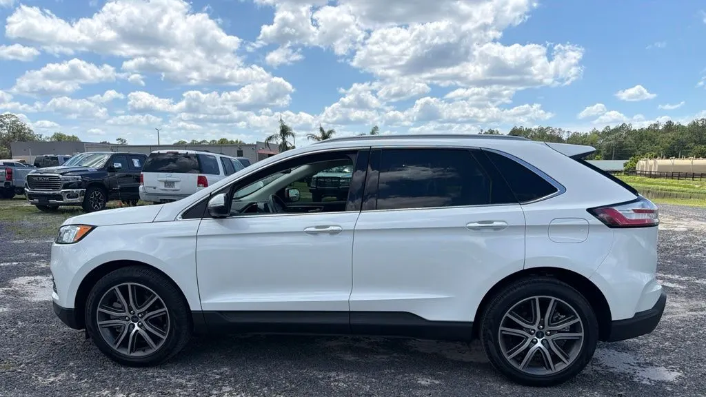 2021 Ford Edge Titanium