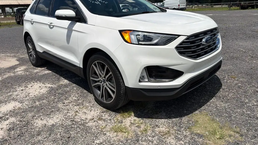2021 Ford Edge Titanium