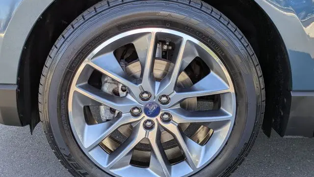 2016 Ford Edge Titanium