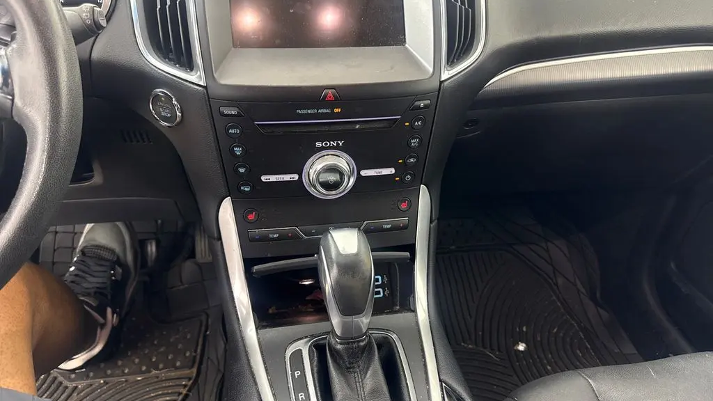 2018 Ford Edge Titanium