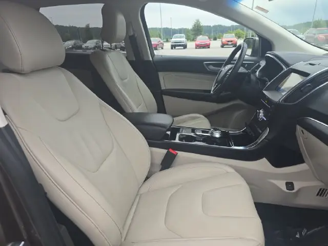 2019 Ford Edge - $14,980