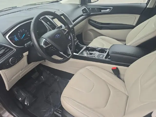2019 Ford Edge - $14,980