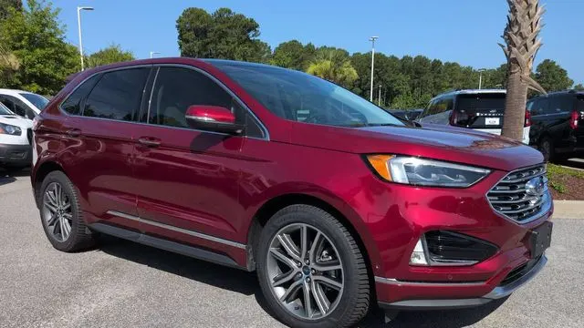 2019 Ford Edge Titanium