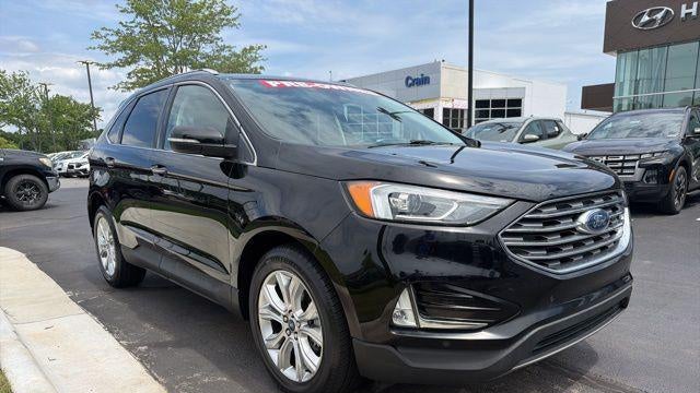 2020 Ford Edge Titanium