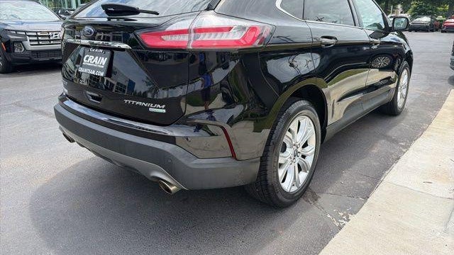 2020 Ford Edge Titanium