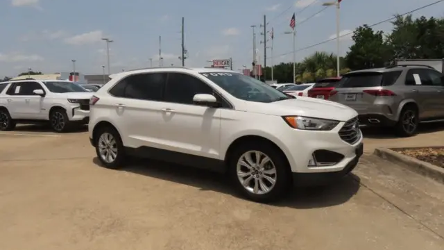 2020 Ford Edge Titanium