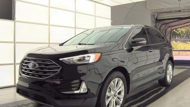 2021 Ford Edge Titanium