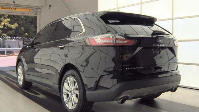 2021 Ford Edge Titanium