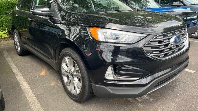 2021 Ford Edge Titanium