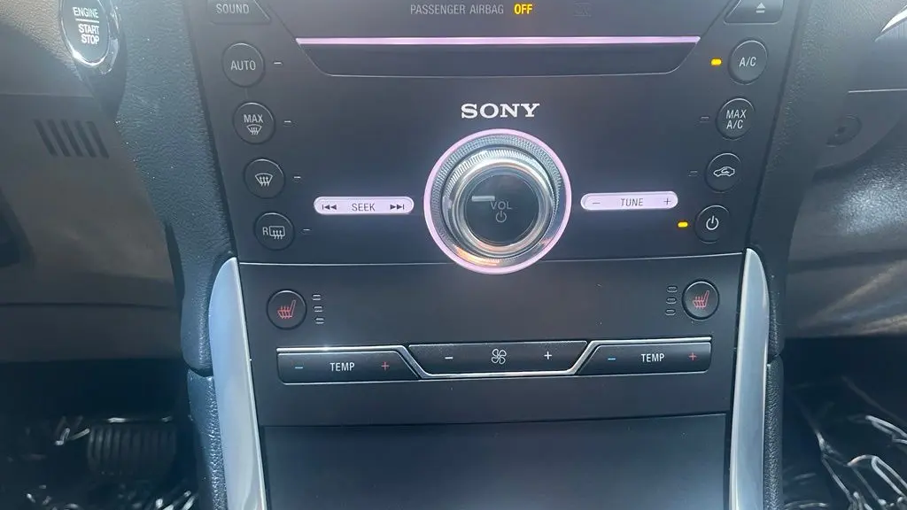 2017 Ford Edge Titanium