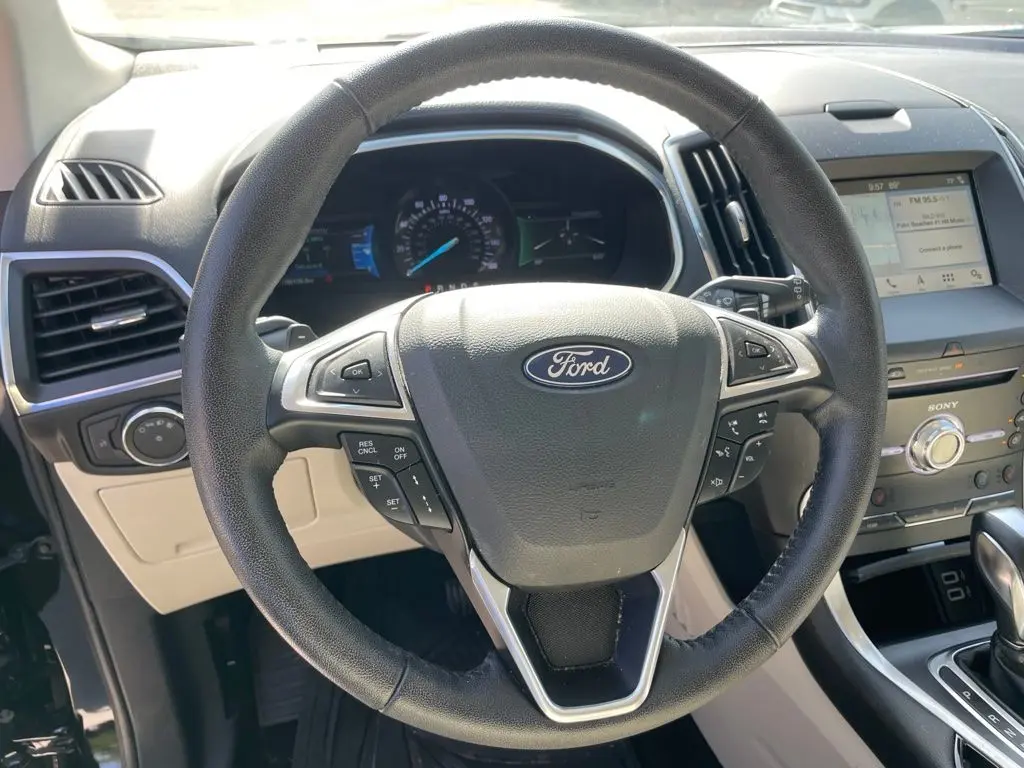 2018 Ford Edge - $13,497