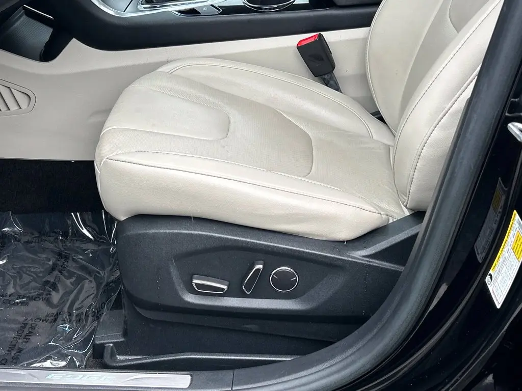 2018 Ford Edge - $13,497