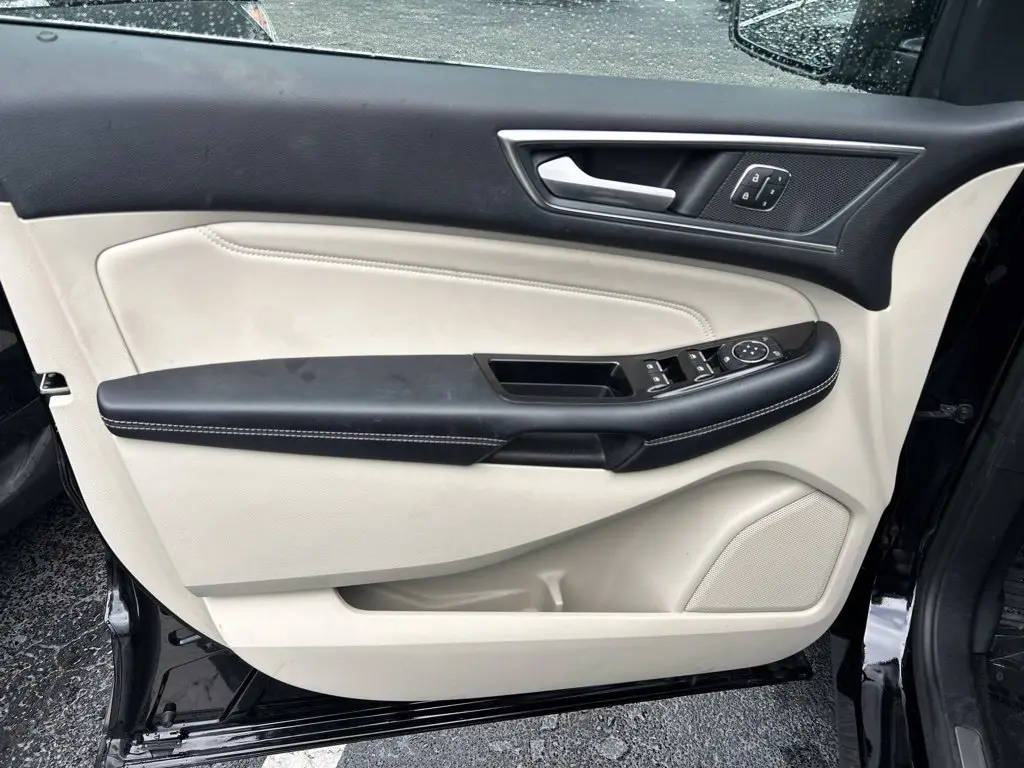 2018 Ford Edge - $13,497