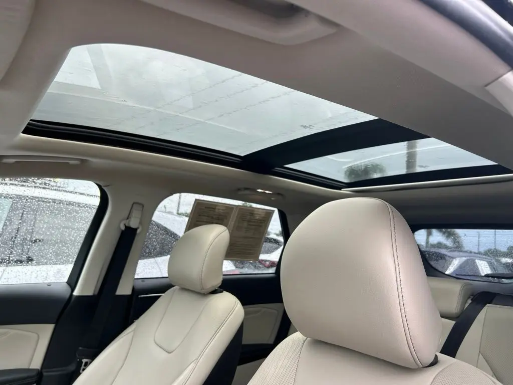 2018 Ford Edge - $13,497