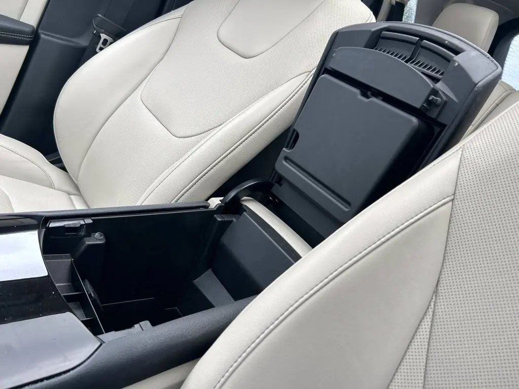2018 Ford Edge - $13,497