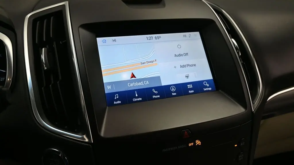 2020 Ford Edge Titanium