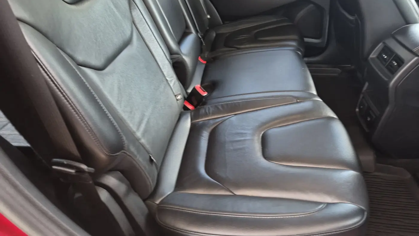 2020 Ford Edge Titanium