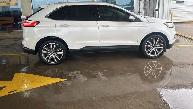 Preowned 2020 Ford Edge Titanium for Sale