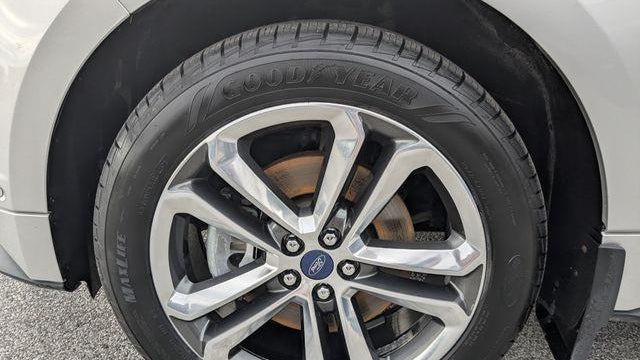 2018 Ford Edge Sport