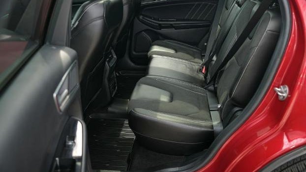 2020 Ford Edge ST