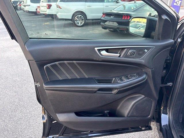 2021 Ford Edge - $24,999