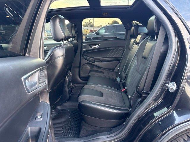 2021 Ford Edge - $24,999