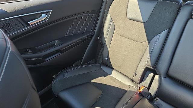 2022 Ford Edge ST
