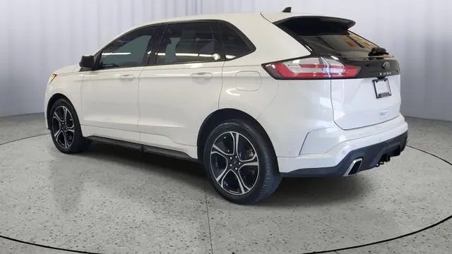 2022 Ford Edge ST