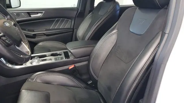 2022 Ford Edge ST