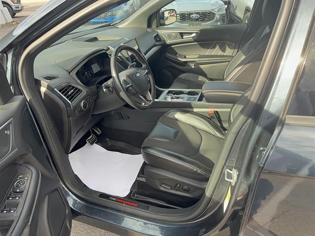 2023 Ford Edge - $32,990