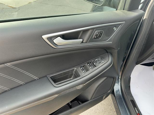 2023 Ford Edge - $32,990