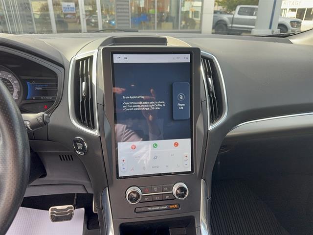 2023 Ford Edge - $32,990
