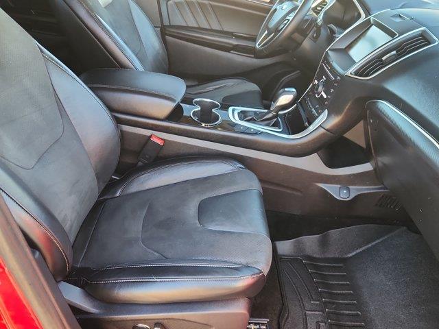 2015 Ford Edge - $12,501