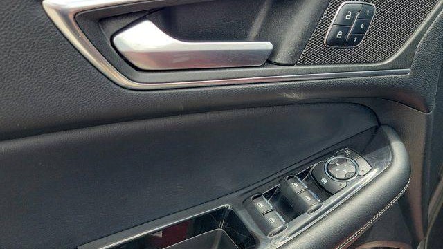 2016 Ford Edge Sport