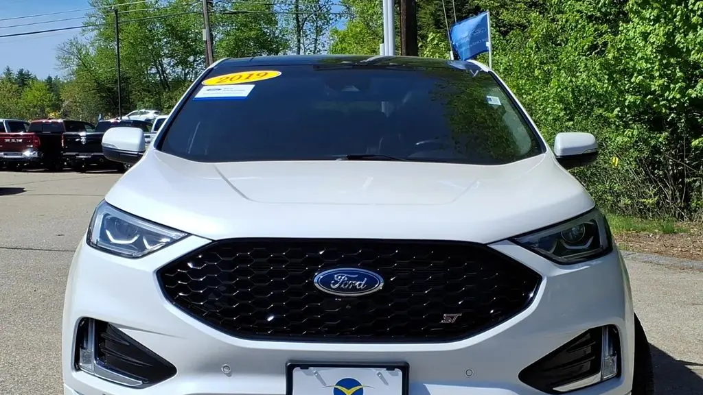 2019 Ford Edge ST